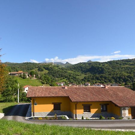 Apartamentos Fuente La Pipa Avín Exterior foto